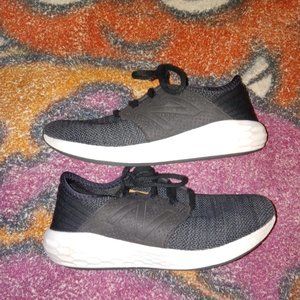 New balance kids size 3y (no insoles)